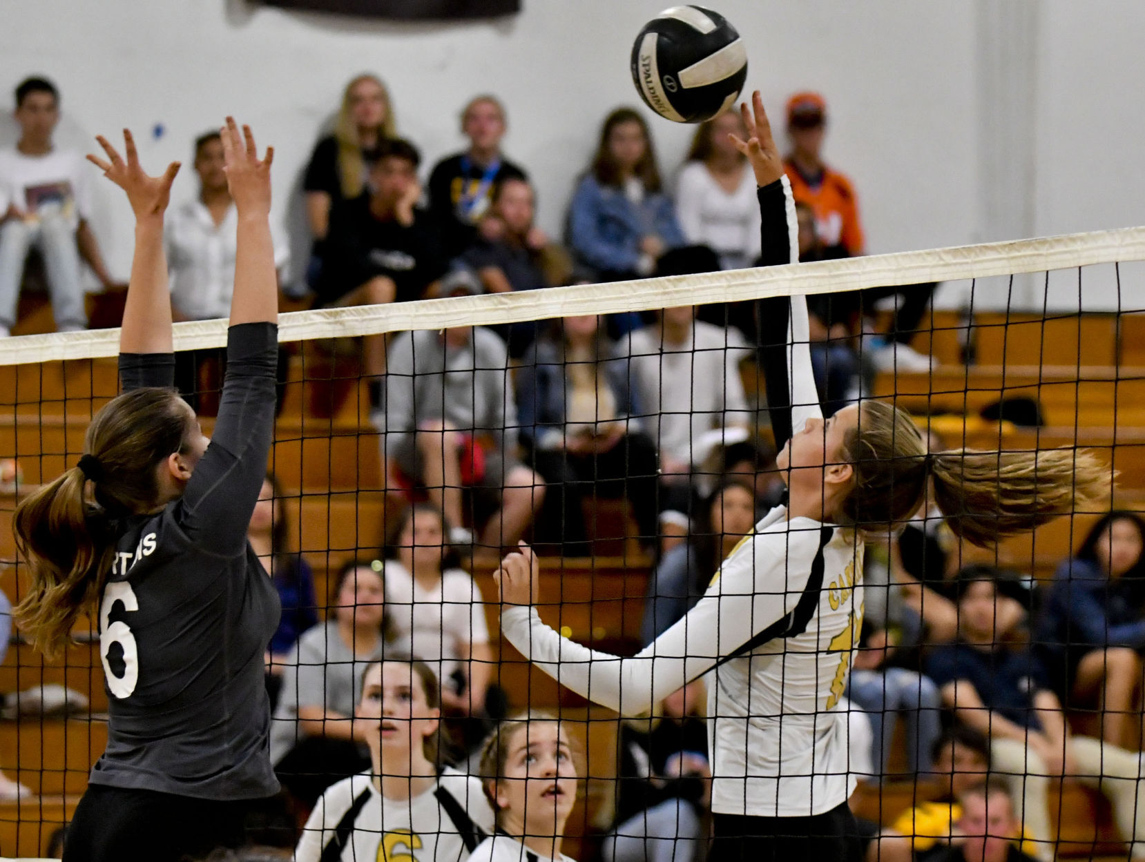 083018 OA Cabrillo vb 11.jpg